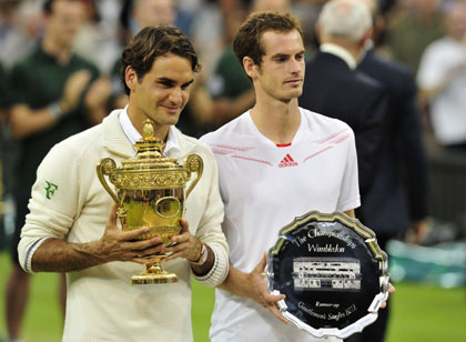 afp-federer-murray-wimbledon-20120804-2.jpg