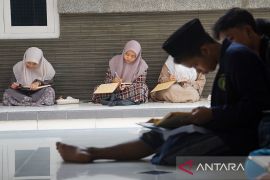 Apa itu puasa Rajab? Ini pengertian, jadwal & kalender Rajab 1447 H