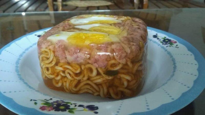 Kreasi Mie Instan Yang Greget Abis, Ada Yang Mau?