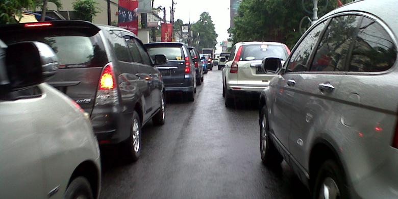 KhyW4.jpg