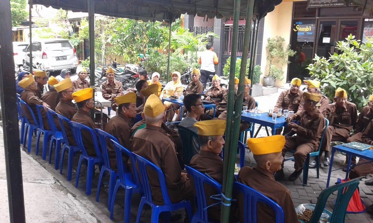 pahlawan itu adalah Veteran
