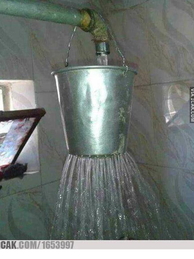 Shower ala Anak Kos, Kreatif & Lucu!
