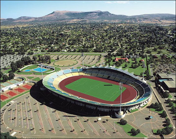 royal-bafokeng-stadium-em-rustenburg.jpg