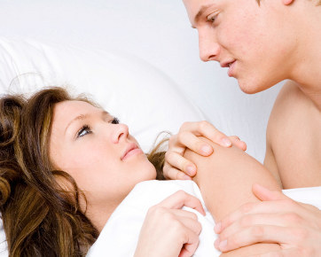 couplesexbed362.jpg