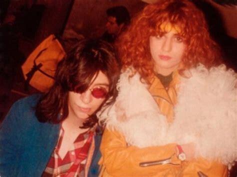 KISAH HIDUP : Joey Ramone, Frontman Ringkih & Cinta Segitiga yg Rumit!