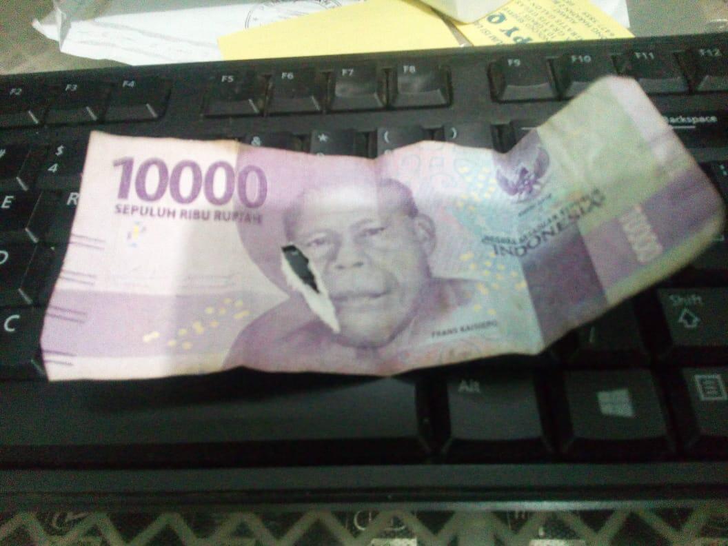 Dibayar Dengan Uang Beginian, Ada Yang Pernah Ngalamin?