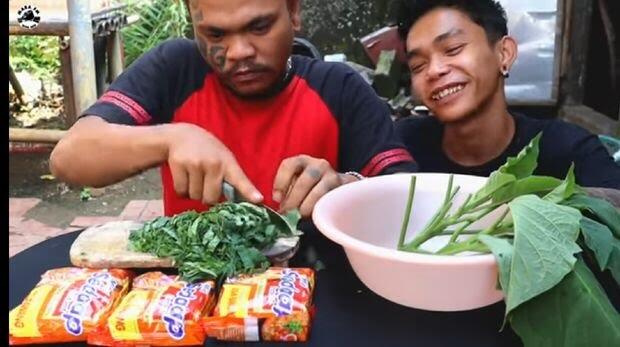 MUKBANG MI + KECUBUNG , MABOK GA TUH 