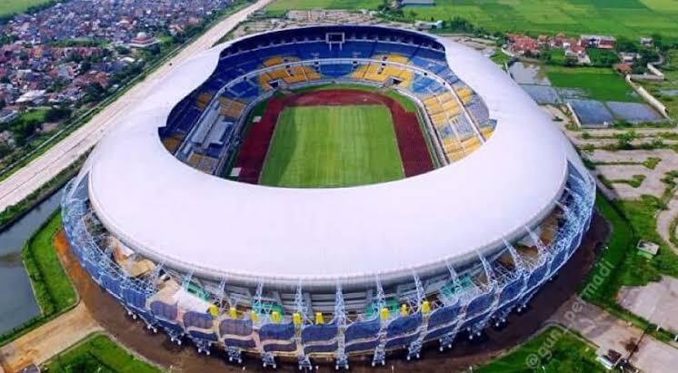 Inilah Stadion-Stadion Megah yg Ada di Indonesia