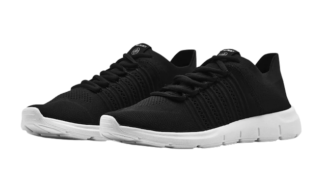10 Merk Sepatu Lokal Terbaik