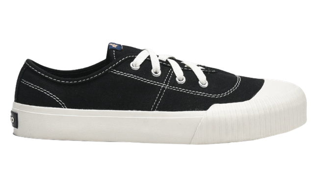 10 Rekomendasi Sepatu Hitam Putih Terbaik