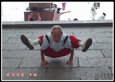 Flexible-grandpa-09.jpg
