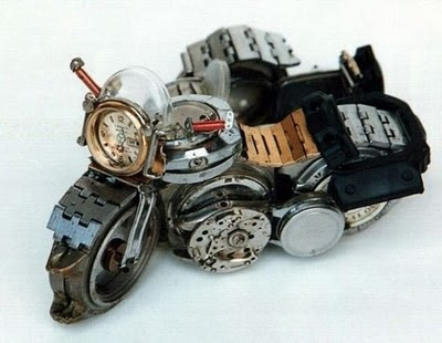 Motorcycles-made-from-old-watches-11.jpg