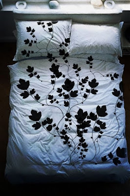 creative-sexy-bedsheet-02.jpg