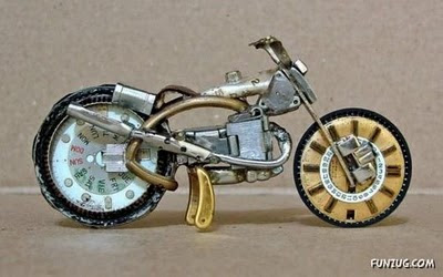 Motorcycles-made-from-old-watches-22.jpg