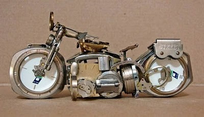 Motorcycles-made-from-old-watches-09.jpg