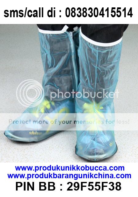 shoes-cover-pvc-pelindung-sepatu-dari-hujan-web_zps8e65059a.jpg