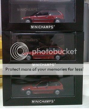 Minichamps-CivicNouva-Red.jpg