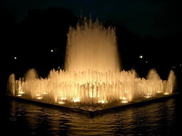 fountain.jpg