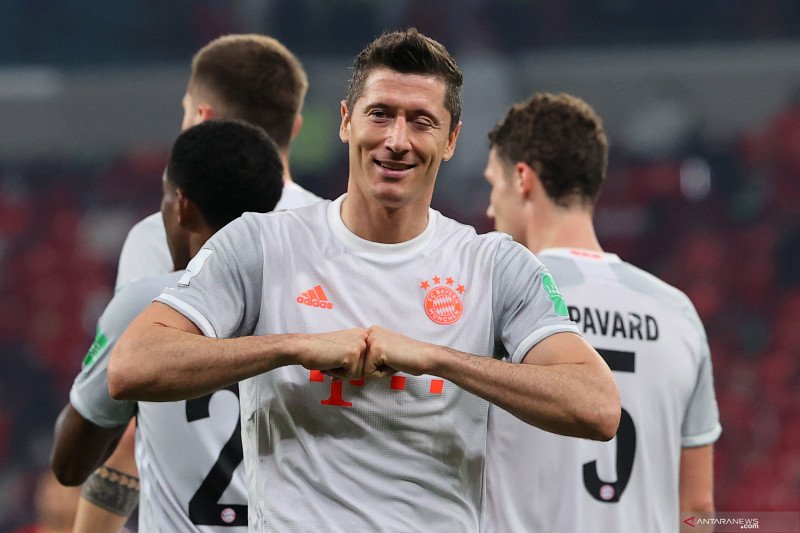 Dua gol Lewandowski antar Bayern Munich ke final Piala Dunia Klub