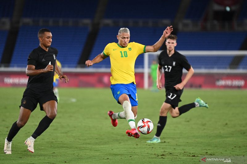 Brazil tekuk Jerman 4-2 di laga perdana Grup D