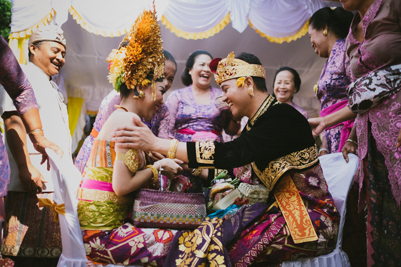 Bikin Melongo! 3 Adat Pernikahan Termahal di Indonesia, Antara Cinta & Gengsi