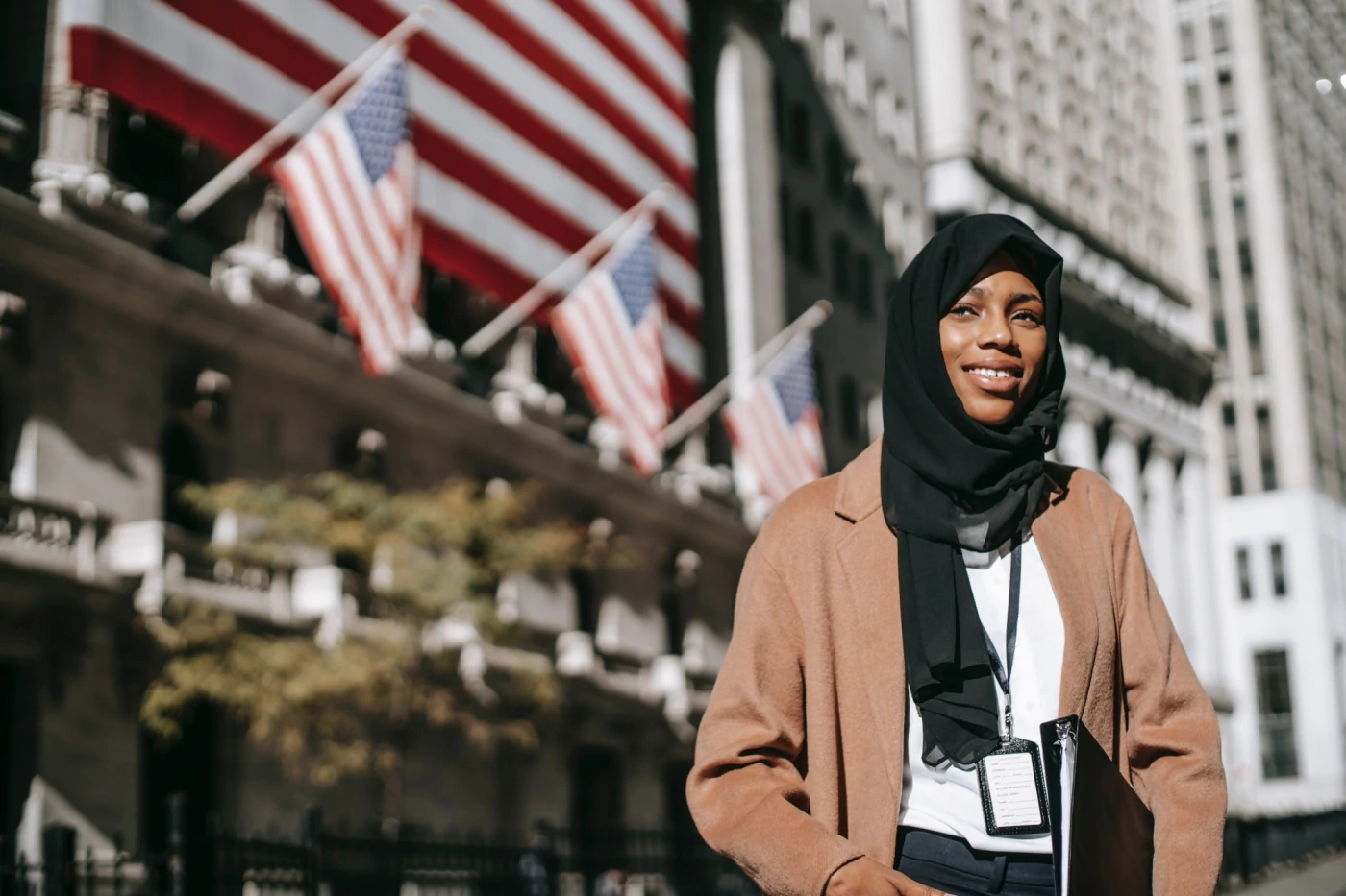Stylish & Sopan, Inilah 3 Atasan Baju Muslim Wanita yg Patut Dicoba