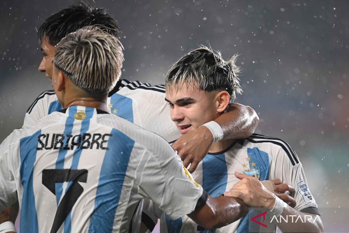 Argentina hancurkan Venezuela lima gol tanpa balas pada 16 besar