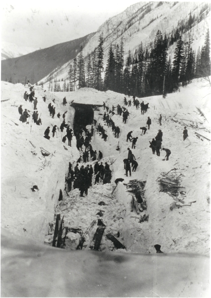 1910 Avalanche : Musim Dharap Tersuram di Amerika Serikat & Kanada