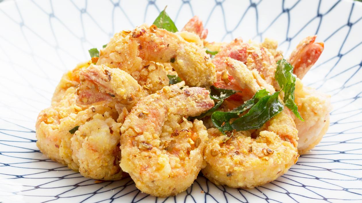 salted-egg-shrimp-poppers-50377157.jpg